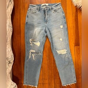 Hollister Jeans size 7